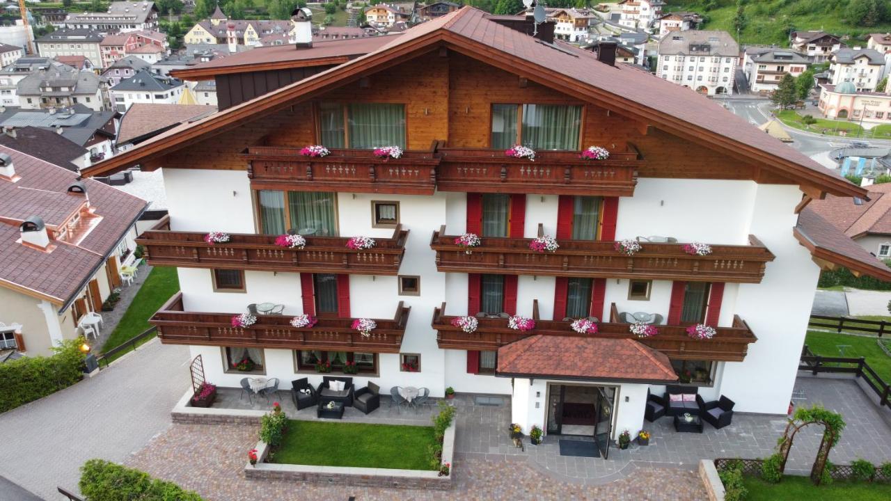 Hotel Garni Walter Ortisei Esterno foto