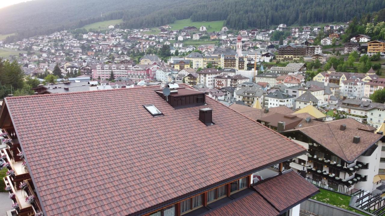 Hotel Garni Walter Ortisei Esterno foto
