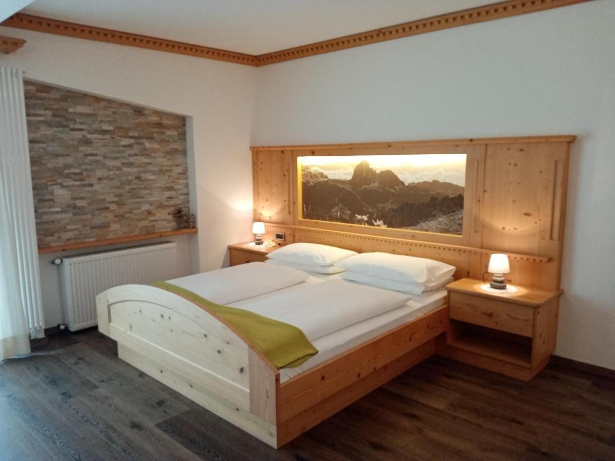 Hotel Garni Walter Ortisei Esterno foto