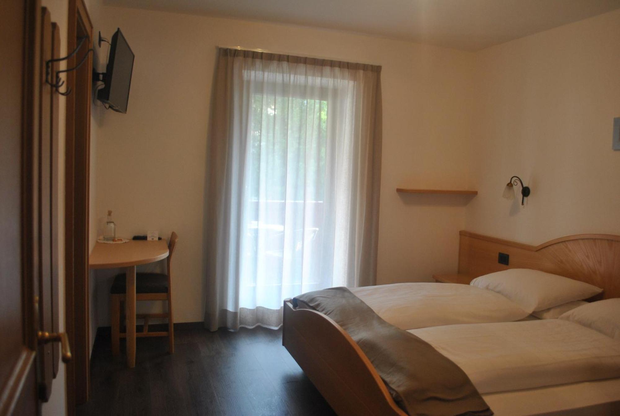 Hotel Garni Walter Ortisei Esterno foto