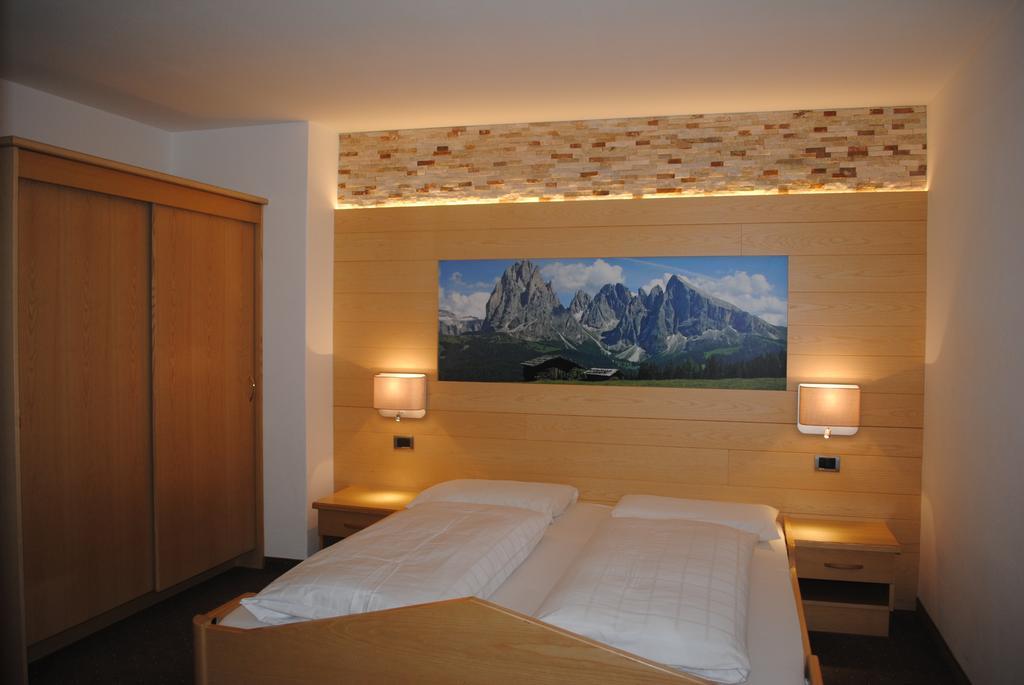 Hotel Garni Walter Ortisei Esterno foto